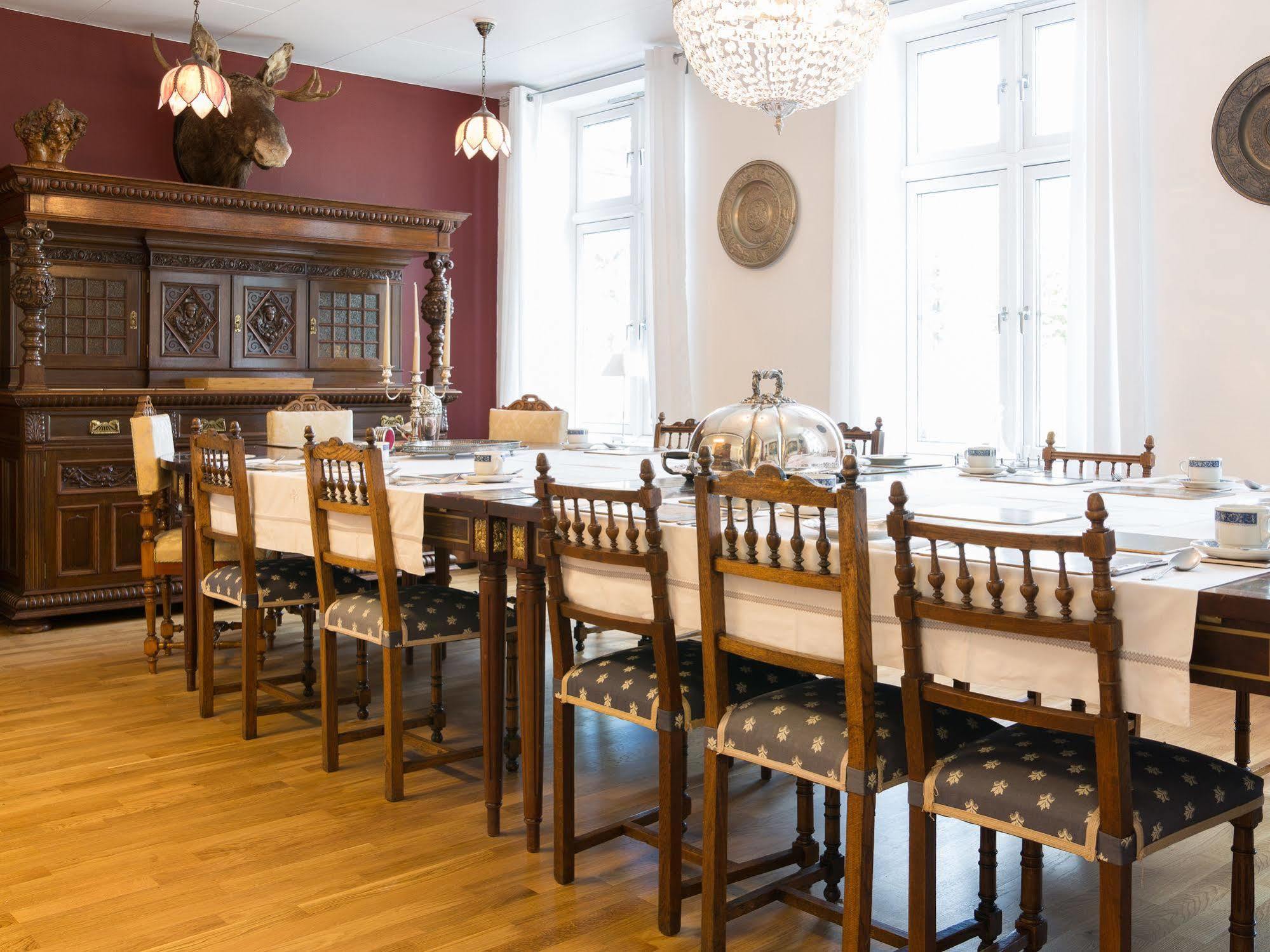 Uddeholm Varmland Hotel מראה חיצוני תמונה